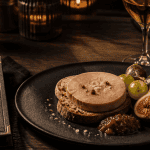 avec quoi servir le foie gras sur pain avec chutney et raisins