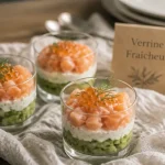 Entrées froides : verrines avocat et saumon pour buffet