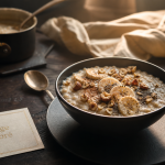 Petit dej équilibré recette : porridge banane et chia en bol